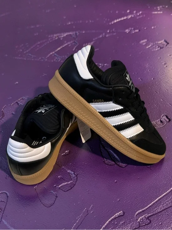 adidas Men’s Black & White Samba Classic Sneakers - Picture 2 of 6
